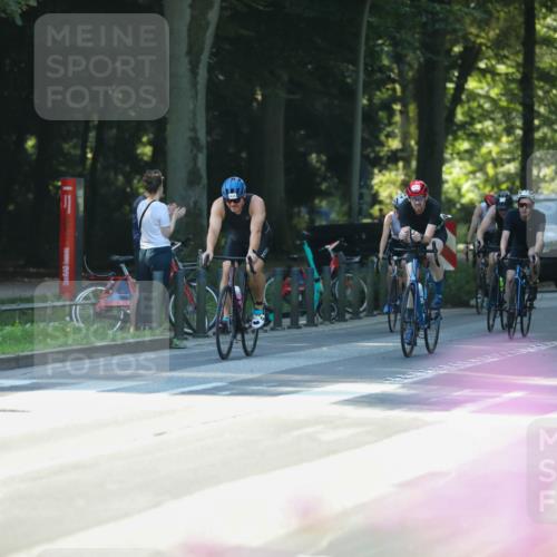 08.09.2024 - Stadtparktriathlon Zöllner http://msf.ph/oto/7024874 08.09.2024 10:45:56 Radfahren 316, 371, 382, 384, 392, 413, 419, 434, 450 meine-sportfotos.de