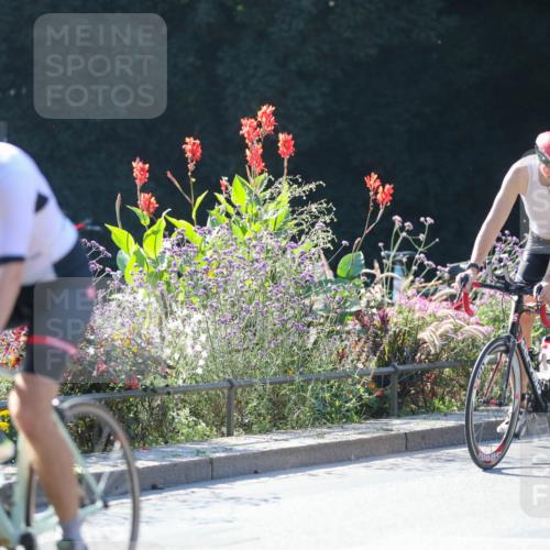 08.09.2024 - Stadtparktriathlon Zöllner http://msf.ph/oto/7024909 08.09.2024 10:46:00 Radfahren 316, 353, 371, 382, 384, 392, 413, 419, 434, 448, 450 meine-sportfotos.de