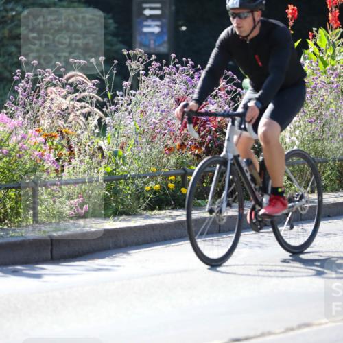 08.09.2024 - Stadtparktriathlon Zöllner http://msf.ph/oto/7025041 08.09.2024 10:46:48 Radfahren 292, 381 meine-sportfotos.de