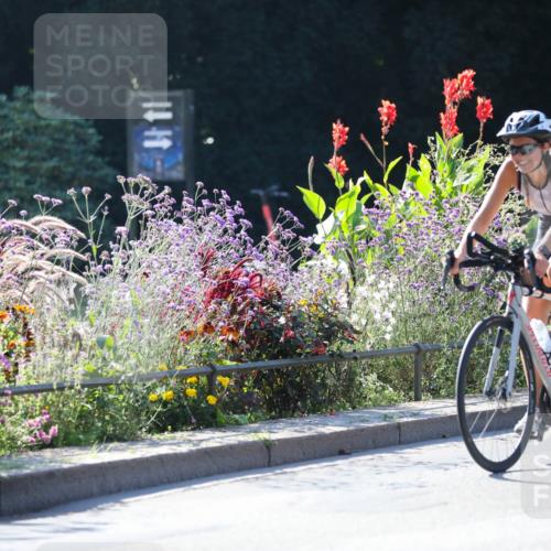 08.09.2024 - Stadtparktriathlon Zöllner http://msf.ph/oto/7025054 08.09.2024 10:46:59 Radfahren 278, 292, 343, 346, 372 meine-sportfotos.de