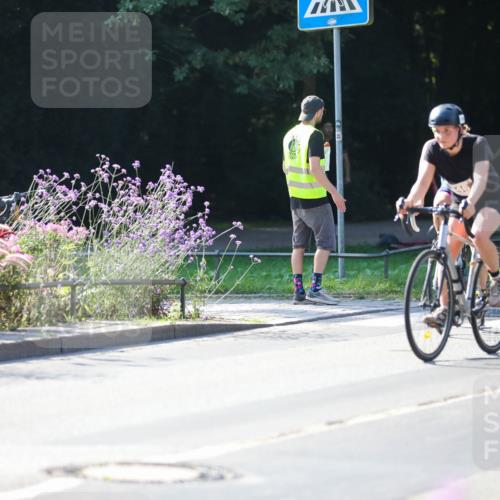 08.09.2024 - Stadtparktriathlon Zöllner http://msf.ph/oto/7025076 08.09.2024 10:47:03 Radfahren 278, 343, 346, 366, 372 meine-sportfotos.de