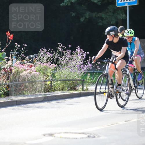 08.09.2024 - Stadtparktriathlon Zöllner http://msf.ph/oto/7025083 08.09.2024 10:47:03 Radfahren 278, 343, 346, 366, 372 meine-sportfotos.de