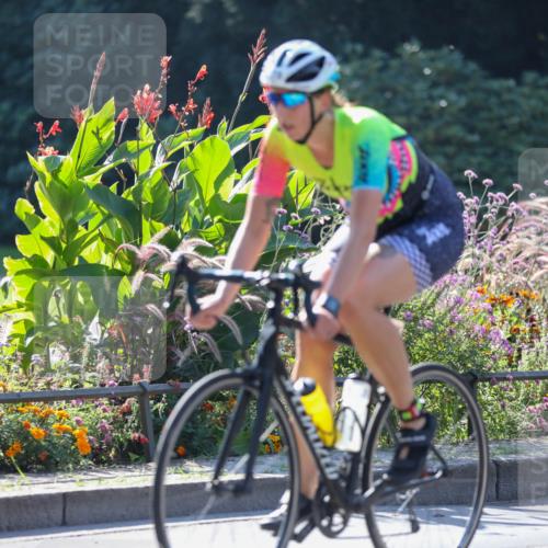 08.09.2024 - Stadtparktriathlon Zöllner http://msf.ph/oto/7025107 08.09.2024 10:47:06 Radfahren 278, 343, 346, 366 meine-sportfotos.de