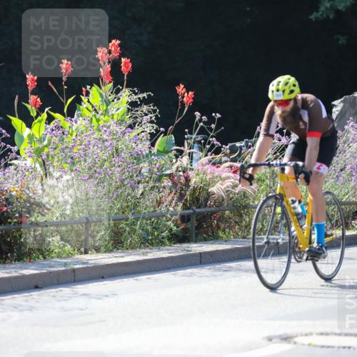 08.09.2024 - Stadtparktriathlon Zöllner http://msf.ph/oto/7025364 08.09.2024 10:48:02 Radfahren 399, 408, 423, 432, 439 meine-sportfotos.de