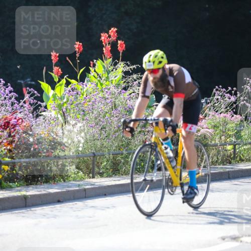 08.09.2024 - Stadtparktriathlon Zöllner http://msf.ph/oto/7025371 08.09.2024 10:48:02 Radfahren 399, 408, 423, 432, 439 meine-sportfotos.de