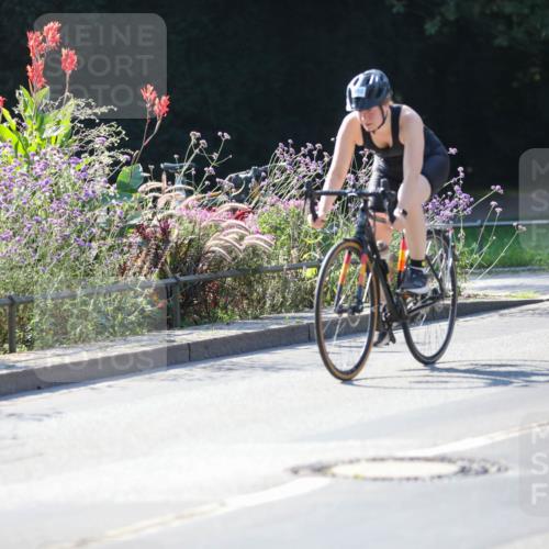 08.09.2024 - Stadtparktriathlon Zöllner http://msf.ph/oto/7025440 08.09.2024 10:48:25 Radfahren 280, 338, 345, 361, 386, 395, 435, 442, 444, 454 meine-sportfotos.de