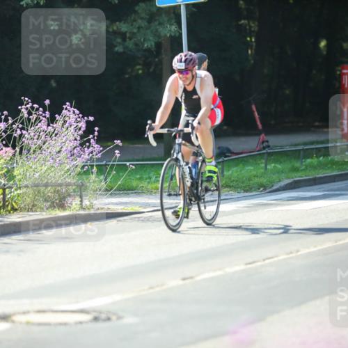 08.09.2024 - Stadtparktriathlon Zöllner http://msf.ph/oto/7025467 08.09.2024 10:48:29 Radfahren 280, 338, 361, 386, 435, 442, 444 meine-sportfotos.de