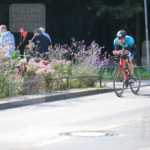08.09.2024 - Stadtparktriathlon Zöllner http://msf.ph/oto/7025515 08.09.2024 10:48:42 Radfahren 43, 373 meine-sportfotos.de