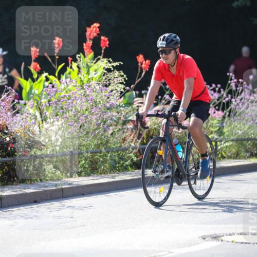 08.09.2024 - Stadtparktriathlon Zöllner http://msf.ph/oto/7025561 08.09.2024 10:49:12 Radfahren 263, 265, 290, 306, 394 meine-sportfotos.de