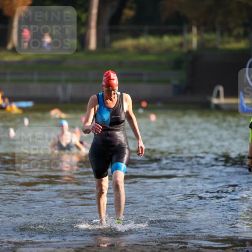 08.09.2024 - Stadtparktriathlon Michael Strokosch http://msf.ph/oto/7025800 08.09.2024 09:51:03 Schwimmen 223, 232 meine-sportfotos.de