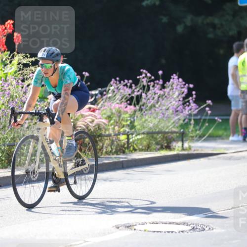 08.09.2024 - Stadtparktriathlon Zöllner http://msf.ph/oto/7025819 08.09.2024 10:49:53 Radfahren 284, 304, 317, 323, 433, 460 meine-sportfotos.de