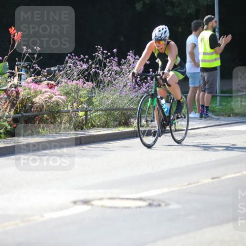 08.09.2024 - Stadtparktriathlon Zöllner http://msf.ph/oto/7025906 08.09.2024 10:50:13 Radfahren 283, 312, 313, 340, 341, 414, 420 meine-sportfotos.de