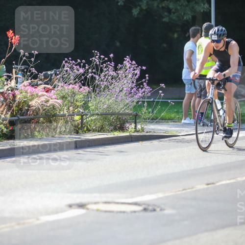 08.09.2024 - Stadtparktriathlon Zöllner http://msf.ph/oto/7025958 08.09.2024 10:50:20 Radfahren 283, 341, 359, 401, 404, 414 meine-sportfotos.de