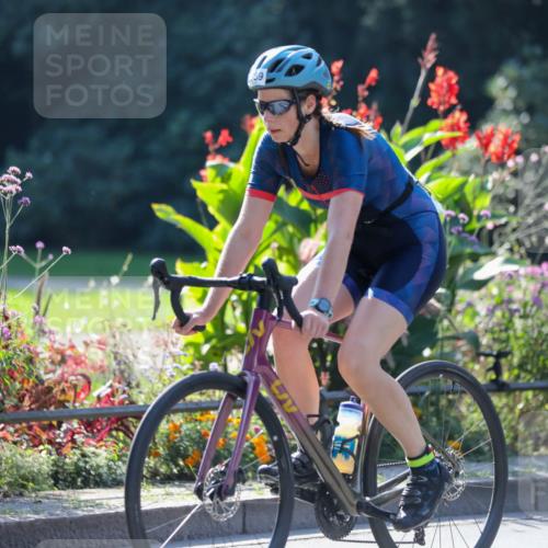 08.09.2024 - Stadtparktriathlon Zöllner http://msf.ph/oto/7026006 08.09.2024 10:50:28 Radfahren 315, 351, 359, 389, 401, 404 meine-sportfotos.de