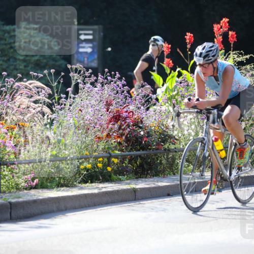 08.09.2024 - Stadtparktriathlon Zöllner http://msf.ph/oto/7026058 08.09.2024 10:50:41 Radfahren 287, 308, 315, 356, 389 meine-sportfotos.de