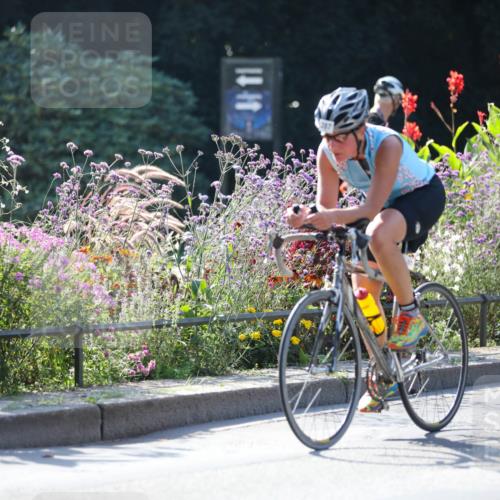 08.09.2024 - Stadtparktriathlon Zöllner http://msf.ph/oto/7026063 08.09.2024 10:50:41 Radfahren 287, 308, 315, 356, 389 meine-sportfotos.de