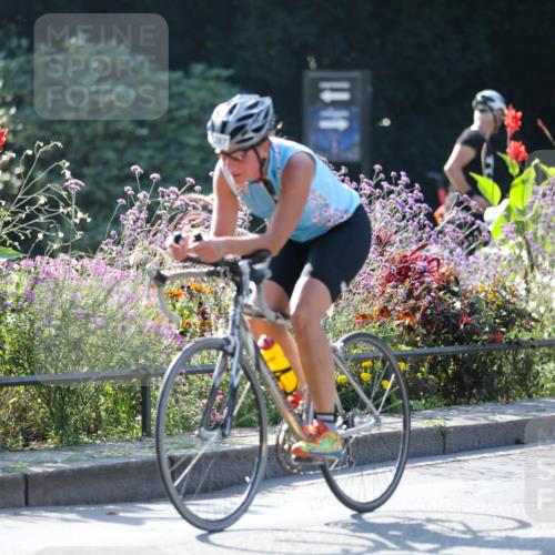 08.09.2024 - Stadtparktriathlon Zöllner http://msf.ph/oto/7026069 08.09.2024 10:50:41 Radfahren 287, 308, 315, 356, 389 meine-sportfotos.de