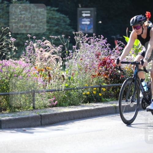 08.09.2024 - Stadtparktriathlon Zöllner http://msf.ph/oto/7026095 08.09.2024 10:50:49 Radfahren 308, 329, 332, 356, 360, 457, 459 meine-sportfotos.de