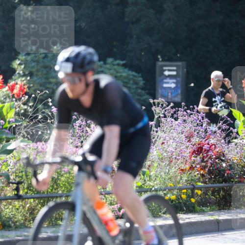 08.09.2024 - Stadtparktriathlon Zöllner http://msf.ph/oto/7026150 08.09.2024 10:50:54 Radfahren 276, 329, 332, 360, 453, 457, 459 meine-sportfotos.de