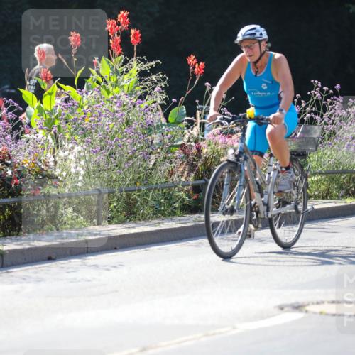 08.09.2024 - Stadtparktriathlon Zöllner http://msf.ph/oto/7026209 08.09.2024 10:51:02 Radfahren 276, 286, 421, 422, 453 meine-sportfotos.de