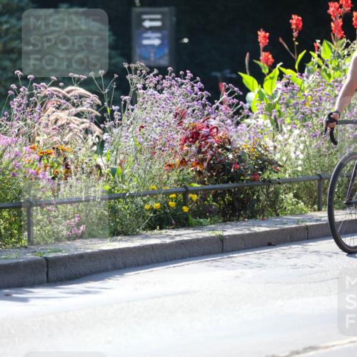 08.09.2024 - Stadtparktriathlon Zöllner http://msf.ph/oto/7026247 08.09.2024 10:51:09 Radfahren 286, 362, 421, 422, 438 meine-sportfotos.de