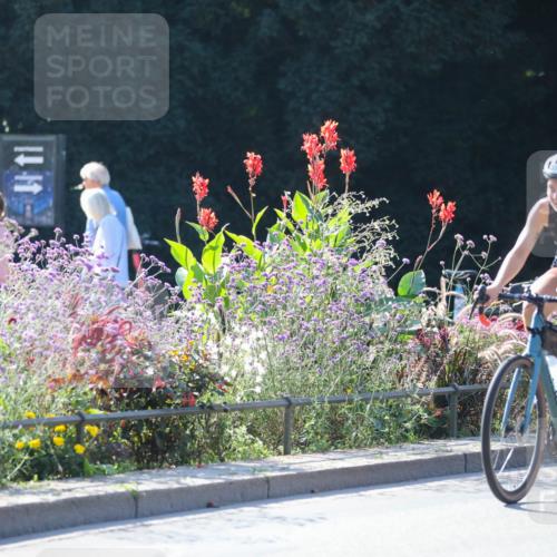 08.09.2024 - Stadtparktriathlon Zöllner http://msf.ph/oto/7026293 08.09.2024 10:51:21 Radfahren 274, 355, 362 meine-sportfotos.de