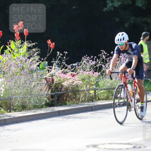 08.09.2024 - Stadtparktriathlon Zöllner http://msf.ph/oto/7026336 08.09.2024 10:51:39 Radfahren 289, 310, 327, 418 meine-sportfotos.de