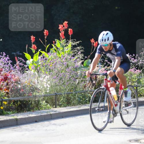 08.09.2024 - Stadtparktriathlon Zöllner http://msf.ph/oto/7026344 08.09.2024 10:51:39 Radfahren 289, 310, 327, 418 meine-sportfotos.de