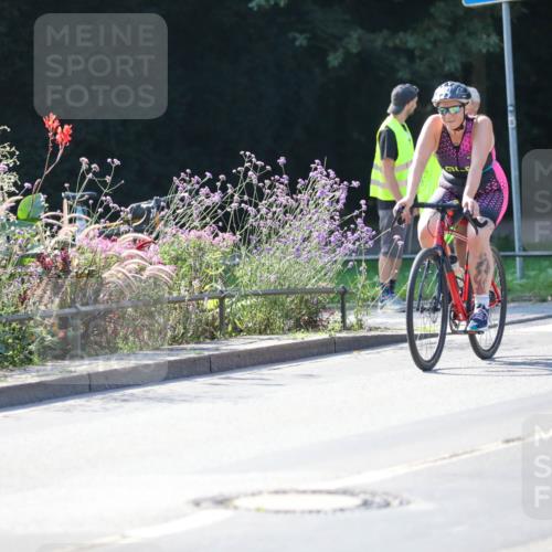 08.09.2024 - Stadtparktriathlon Zöllner http://msf.ph/oto/7026381 08.09.2024 10:51:43 Radfahren 289, 310, 327, 396, 418, 452 meine-sportfotos.de