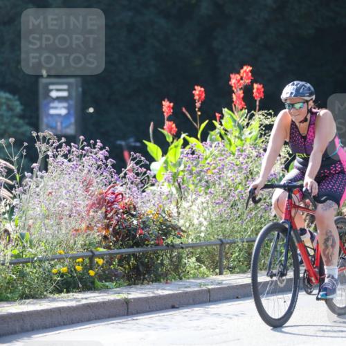 08.09.2024 - Stadtparktriathlon Zöllner http://msf.ph/oto/7026396 08.09.2024 10:51:44 Radfahren 289, 310, 327, 396, 452 meine-sportfotos.de