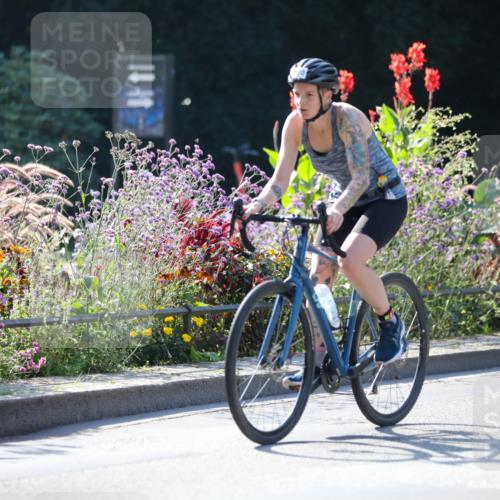 08.09.2024 - Stadtparktriathlon Zöllner http://msf.ph/oto/7026407 08.09.2024 10:51:46 Radfahren 289, 310, 349, 396, 430, 452 meine-sportfotos.de