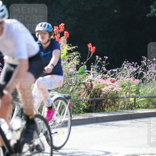 08.09.2024 - Stadtparktriathlon Zöllner http://msf.ph/oto/7026516 08.09.2024 10:52:01 Radfahren 252, 400, 426, 436, 455, 462 meine-sportfotos.de