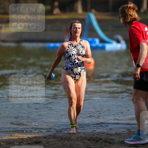 08.09.2024 - Stadtparktriathlon Michael Strokosch http://msf.ph/oto/7026633 08.09.2024 09:56:07 Schwimmen 236 meine-sportfotos.de