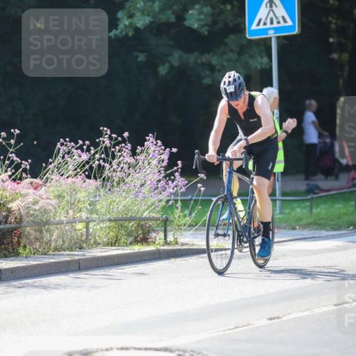 08.09.2024 - Stadtparktriathlon Zöllner http://msf.ph/oto/7026688 08.09.2024 10:52:58 Radfahren 367, 371, 434, 450 meine-sportfotos.de