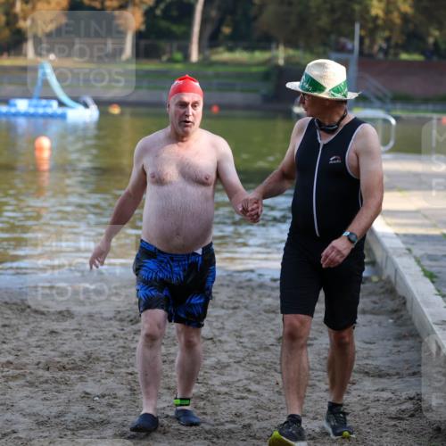 08.09.2024 - Stadtparktriathlon Michael Strokosch http://msf.ph/oto/7026749 08.09.2024 10:02:55 Schwimmen 229 meine-sportfotos.de