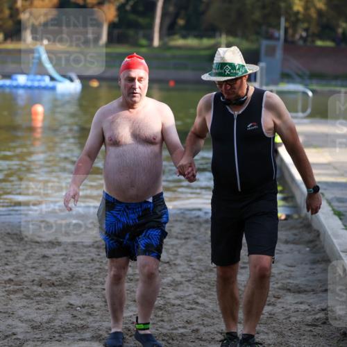 08.09.2024 - Stadtparktriathlon Michael Strokosch http://msf.ph/oto/7026759 08.09.2024 10:02:56 Schwimmen 229 meine-sportfotos.de