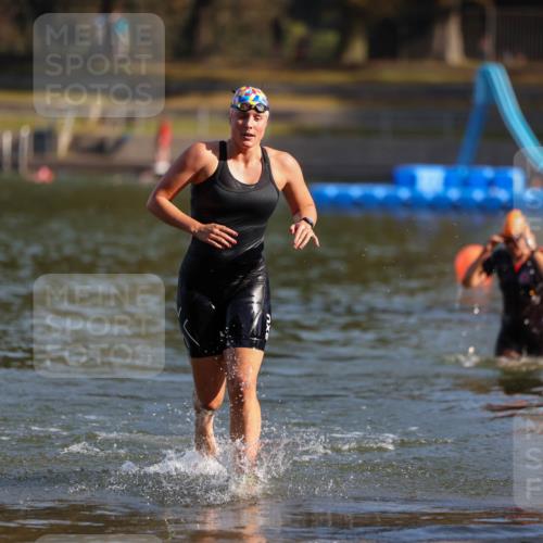 08.09.2024 - Stadtparktriathlon Michael Strokosch http://msf.ph/oto/7026802 08.09.2024 10:10:48 Schwimmen 271, 353 meine-sportfotos.de