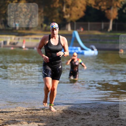 08.09.2024 - Stadtparktriathlon Michael Strokosch http://msf.ph/oto/7026817 08.09.2024 10:10:50 Schwimmen 271, 353 meine-sportfotos.de