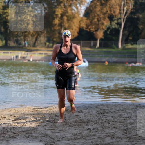 08.09.2024 - Stadtparktriathlon Michael Strokosch http://msf.ph/oto/7026828 08.09.2024 10:10:51 Schwimmen 271, 353 meine-sportfotos.de