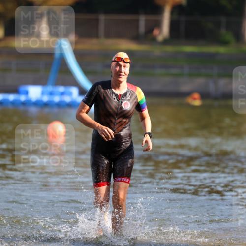 08.09.2024 - Stadtparktriathlon Michael Strokosch http://msf.ph/oto/7026868 08.09.2024 10:10:56 Schwimmen 271 meine-sportfotos.de