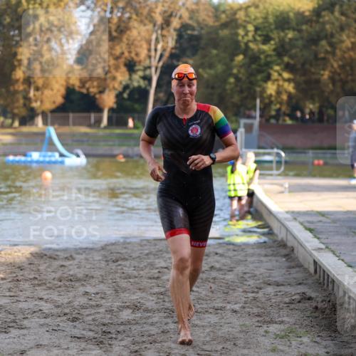 08.09.2024 - Stadtparktriathlon Michael Strokosch http://msf.ph/oto/7026948 08.09.2024 10:11:00 Schwimmen 271 meine-sportfotos.de