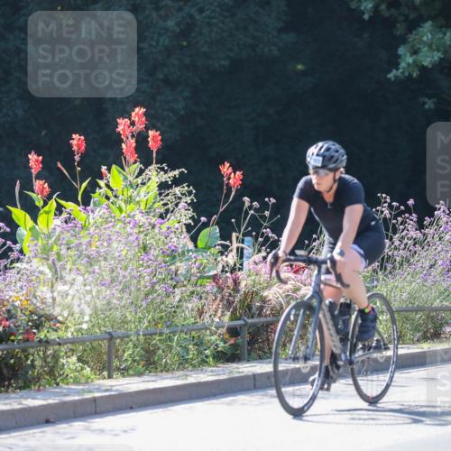 08.09.2024 - Stadtparktriathlon Zöllner http://msf.ph/oto/7026957 08.09.2024 10:53:35 Radfahren 285, 293, 303, 318, 387, 391, 392, 419, 423, 449 meine-sportfotos.de