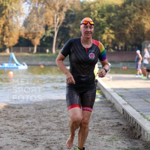 08.09.2024 - Stadtparktriathlon Michael Strokosch http://msf.ph/oto/7026959 08.09.2024 10:11:01 Schwimmen 271 meine-sportfotos.de
