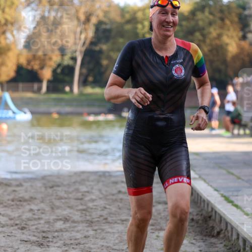 08.09.2024 - Stadtparktriathlon Michael Strokosch http://msf.ph/oto/7026968 08.09.2024 10:11:01 Schwimmen 271 meine-sportfotos.de