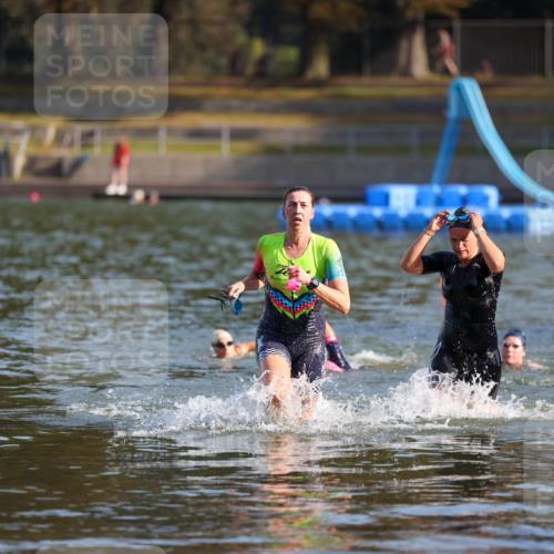 08.09.2024 - Stadtparktriathlon Michael Strokosch http://msf.ph/oto/7026978 08.09.2024 10:12:17 Schwimmen 278, 288, 307, 319 meine-sportfotos.de