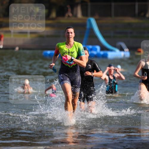 08.09.2024 - Stadtparktriathlon Michael Strokosch http://msf.ph/oto/7027000 08.09.2024 10:12:18 Schwimmen 278, 288, 307, 319 meine-sportfotos.de