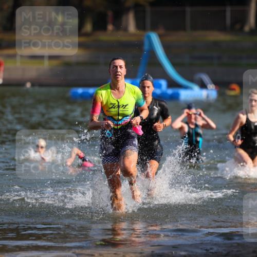 08.09.2024 - Stadtparktriathlon Michael Strokosch http://msf.ph/oto/7027006 08.09.2024 10:12:19 Schwimmen 278, 288, 306, 307, 319, 357 meine-sportfotos.de
