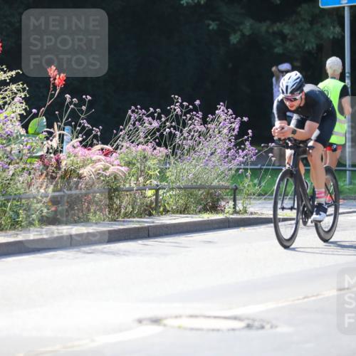 08.09.2024 - Stadtparktriathlon Zöllner http://msf.ph/oto/7027029 08.09.2024 10:53:44 Radfahren 318, 387, 405, 423, 449 meine-sportfotos.de
