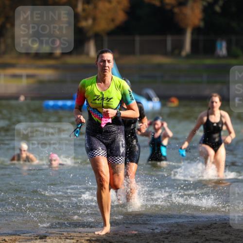 08.09.2024 - Stadtparktriathlon Michael Strokosch http://msf.ph/oto/7027031 08.09.2024 10:12:20 Schwimmen 278, 288, 306, 307, 319, 357 meine-sportfotos.de