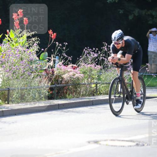 08.09.2024 - Stadtparktriathlon Zöllner http://msf.ph/oto/7027035 08.09.2024 10:53:45 Radfahren 387, 405, 423, 449 meine-sportfotos.de